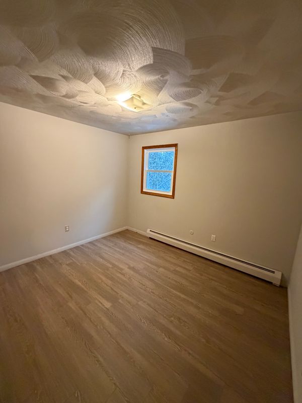 Building Photo - 44 Young Ave