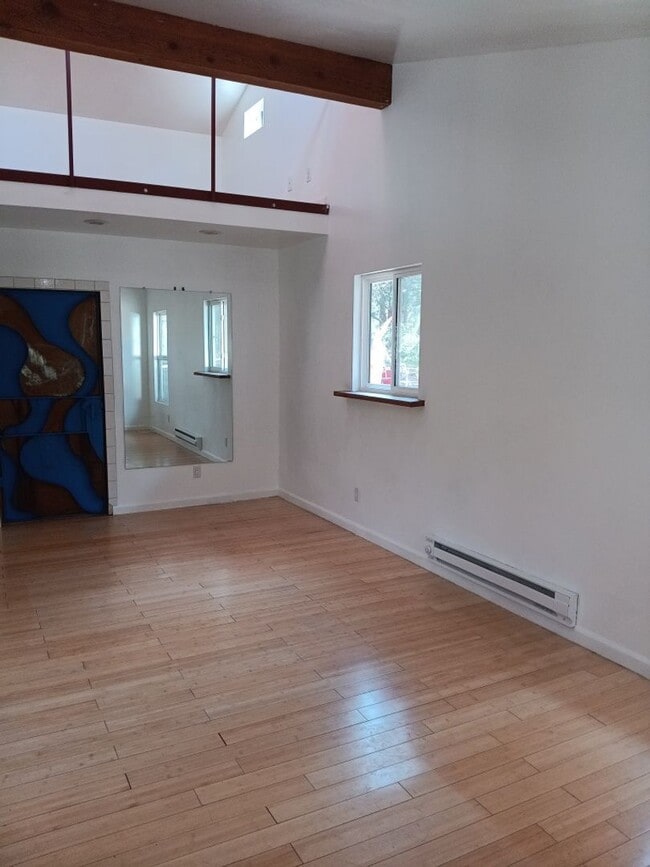 Building Photo - COZY HOME IN THE BEAUTIFUL TOWN OF TIJERAS | Showings available NOW!!