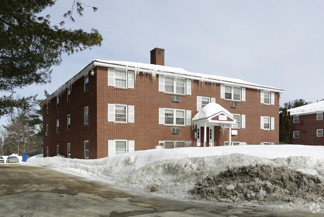 Primary Photo - Heritage Estates
