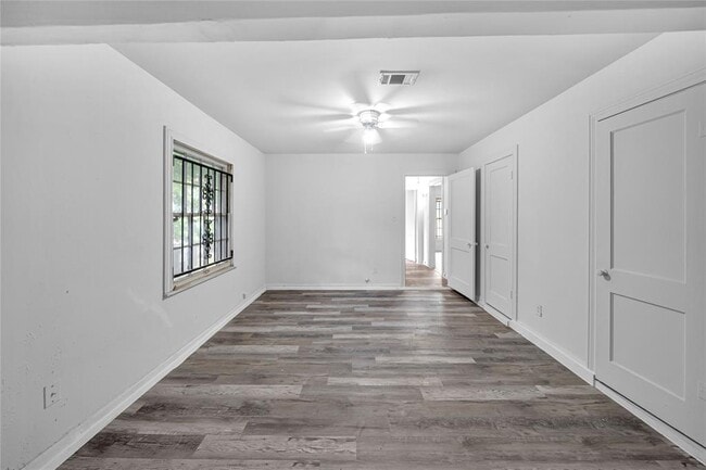 Building Photo - 3207 Florida St