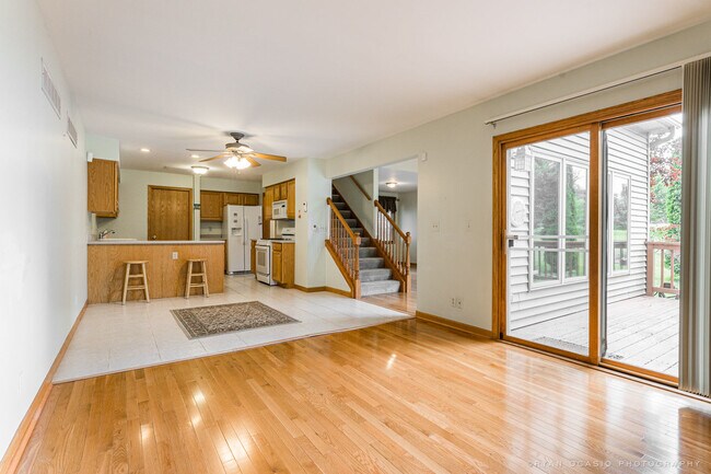 Building Photo - 113 Andresen Ct