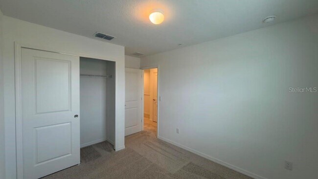 Building Photo - 4568 ORCHARD VIEW Aly