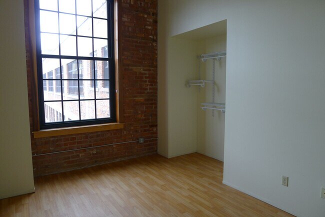 Interior Photo - The Lofts at New Amsterdam