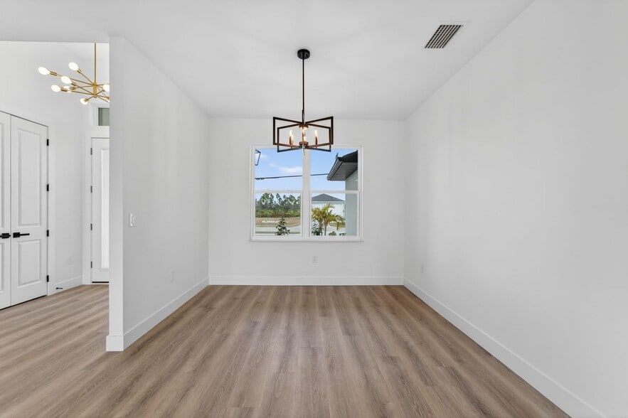 Building Photo - 14115 Ingraham Blvd