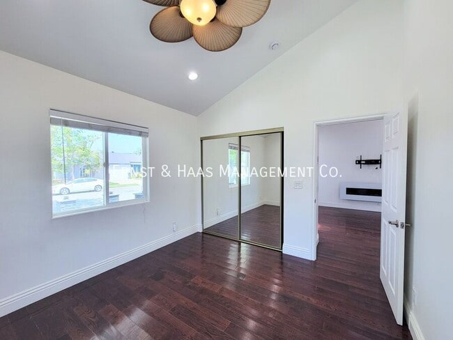 Building Photo - 5325 Autry Ave