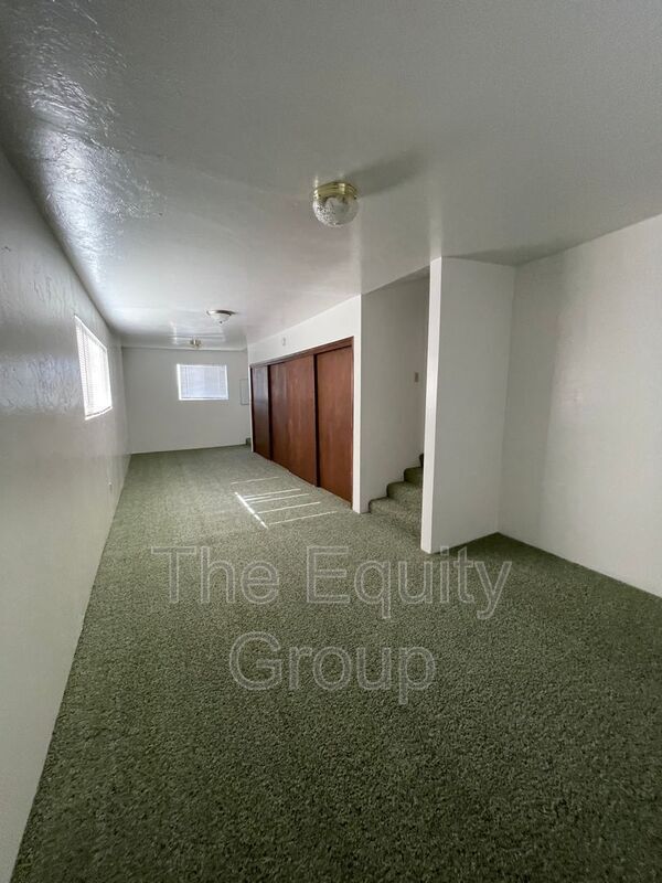 Building Photo - 14725 Hanford Armona Rd