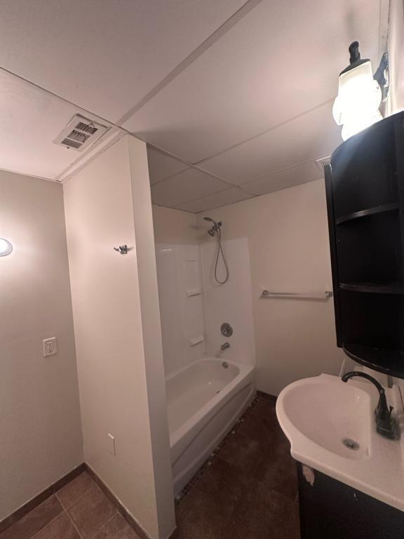 Building Photo - 690 San Gabriel Rd