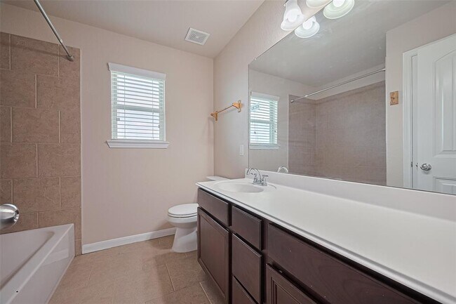 Building Photo - 4 Coconut Palms Dr