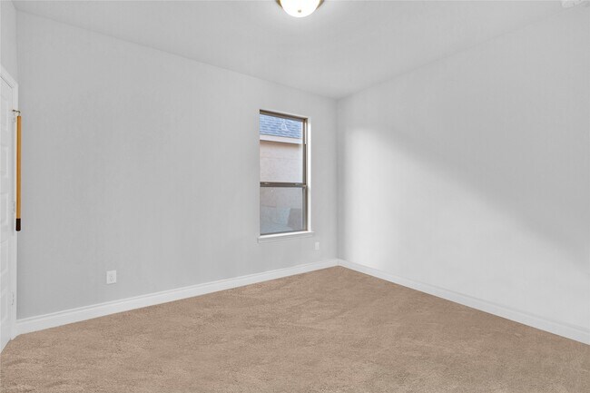 Building Photo - 28907 Ridge Valley Ct