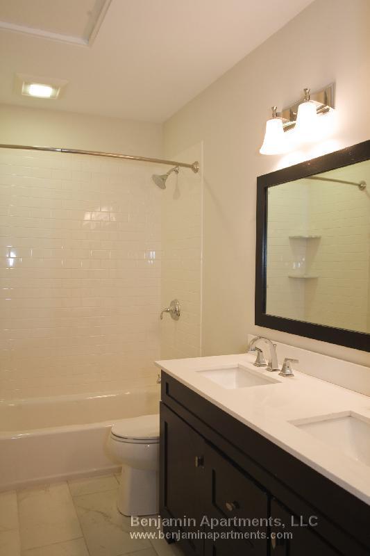 Building Photo - 658 Massachusetts Ave