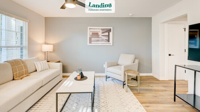 Building Photo - 425 N Rosemont Ave