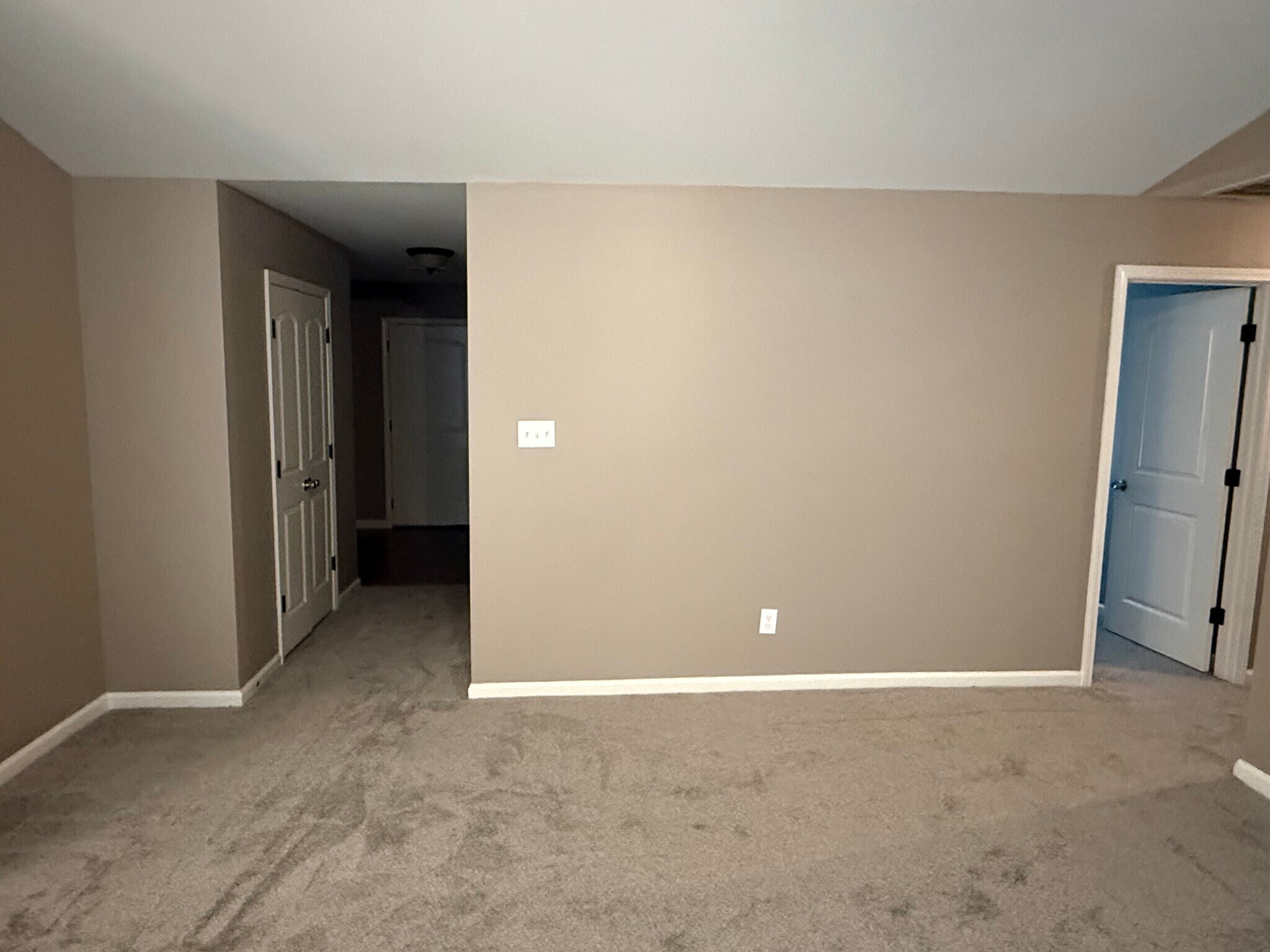 Building Photo - 1504 McCurdy