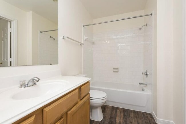 Building Photo - 5065 Akumal Calle