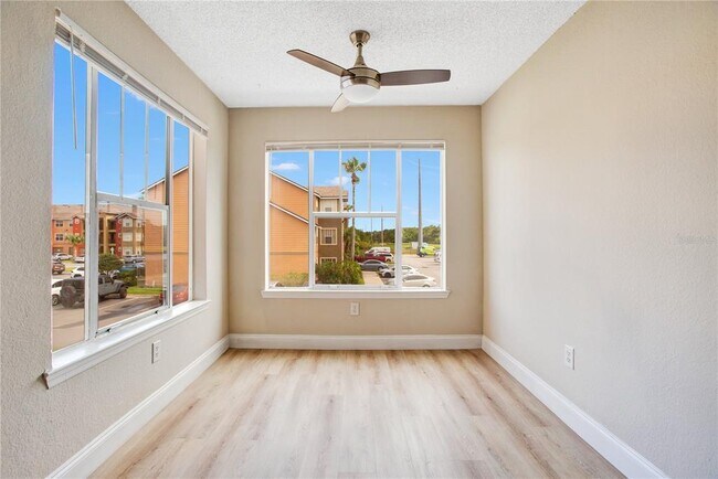 Building Photo - 2214 Grand Cayman Ct
