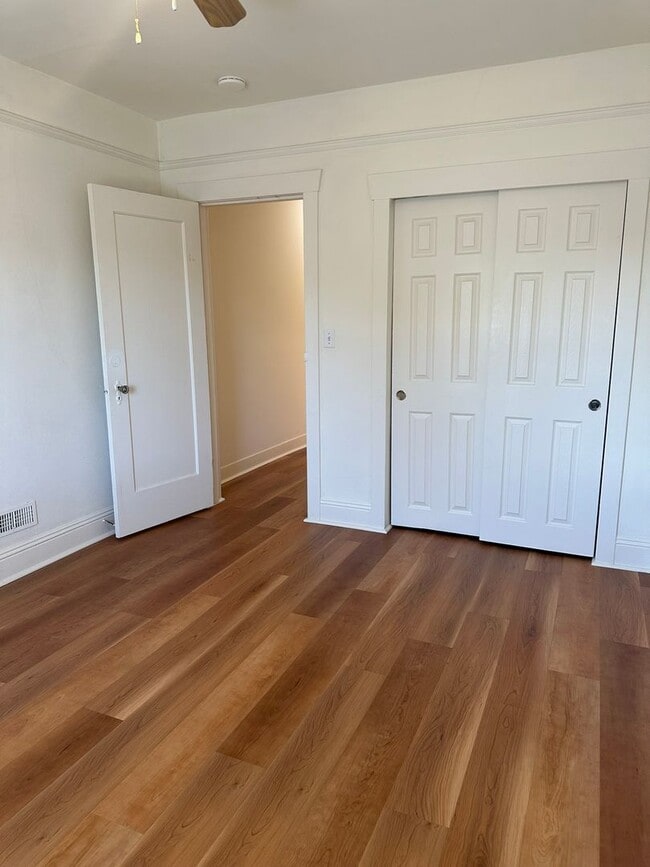 Building Photo - Corner Home in Daly City's Bayshore District