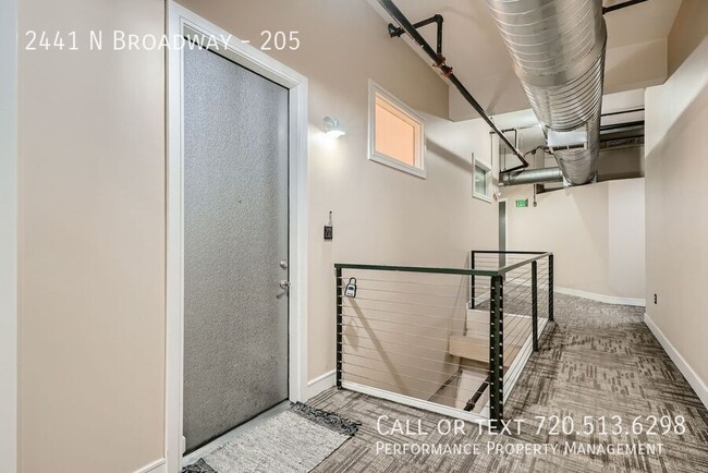 Building Photo - 1-Bedroom Loft in Silver State Lofts – Pri...