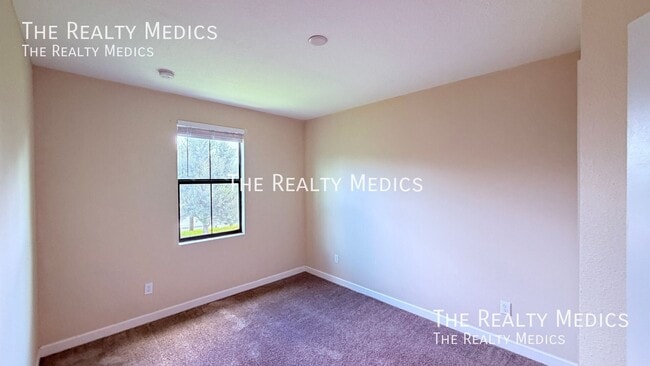 Building Photo - 11516 Whistling Pne Wy