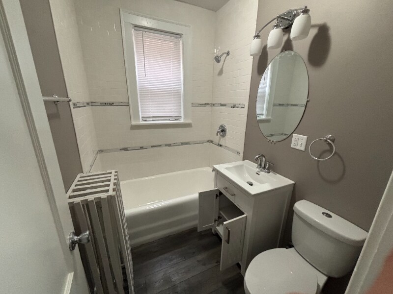 Building Photo - 1341 Marshall St