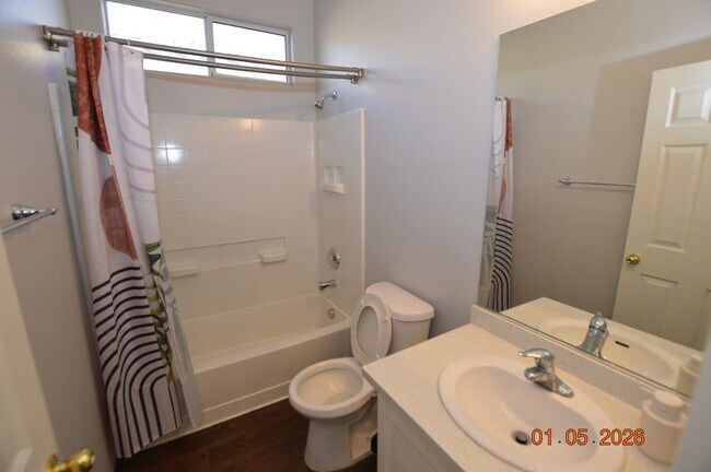 Building Photo - 7737 W Trails Village Pl