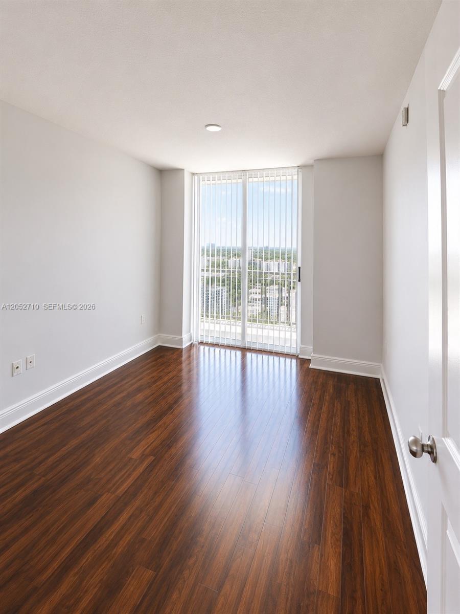 Building Photo - 1250 S Miami Ave