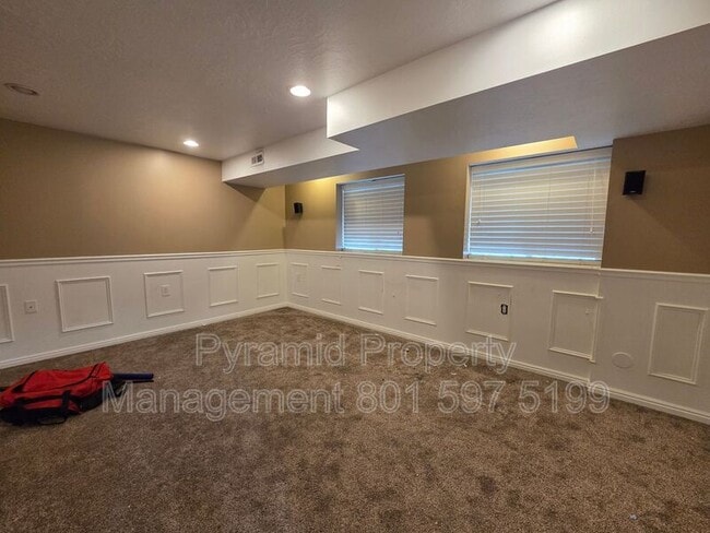 Building Photo - 2056 S 1600 W