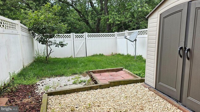 Building Photo - 3504 Tabard Ln