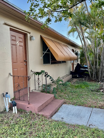 Building Photo - 1101 N Federal Hwy