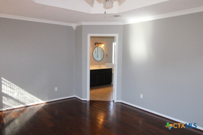 Building Photo - 775 Cactus Ln