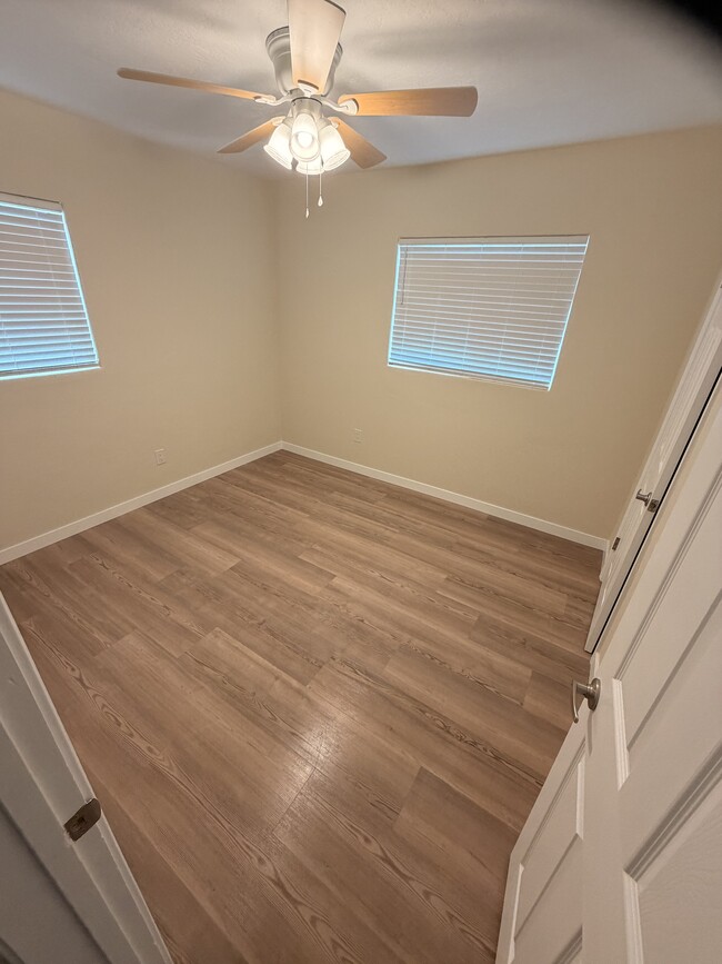 Building Photo - 2801 Texas St NE