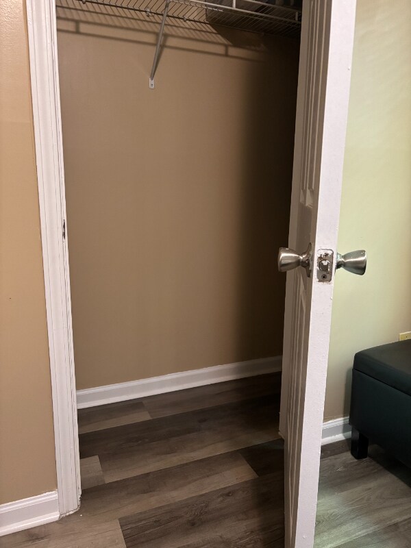 Building Photo - 5104 Fairington Village Dr