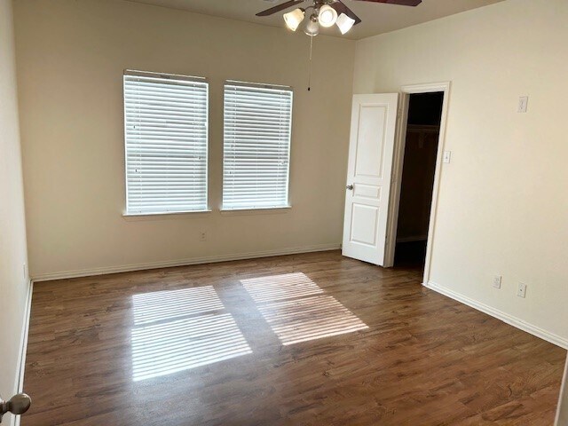 Building Photo - 6907 Silver Trace Ct