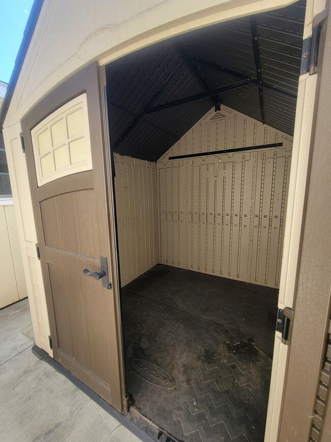 Building Photo - 3240-3242 Cerritos Ave