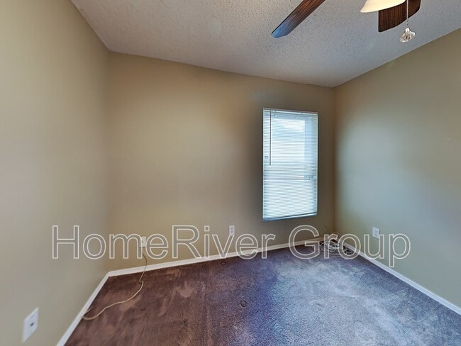 Building Photo - 9824 Morris Glen Way