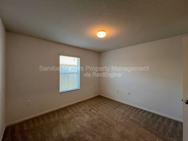 Building Photo - 4080 Roosevelt Way