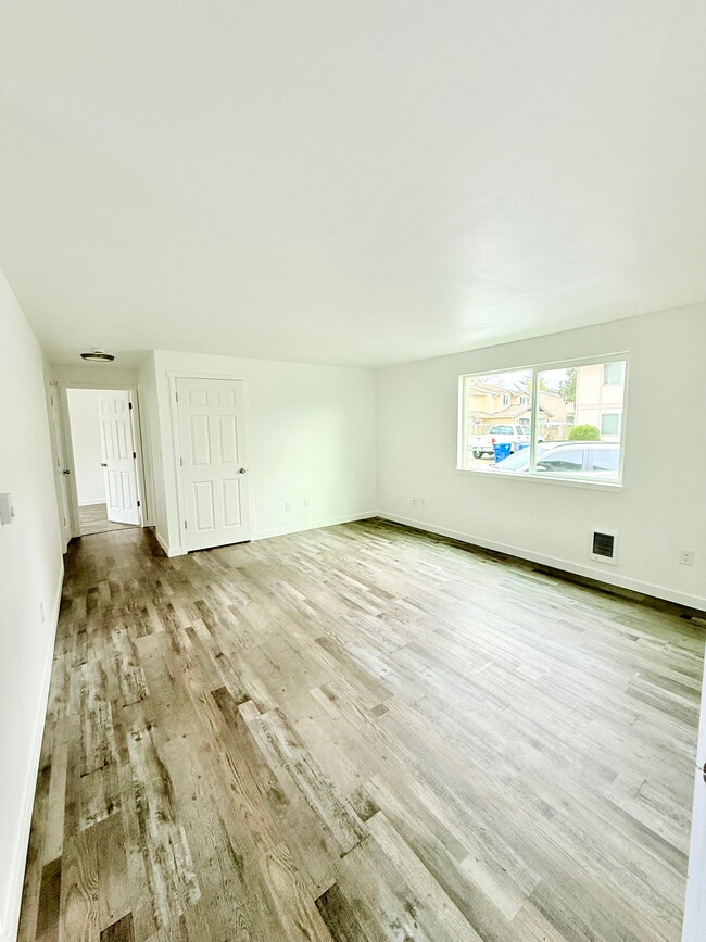 Building Photo - 2302 I St NE