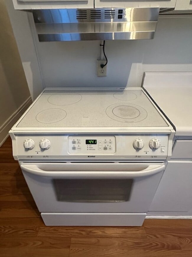 Building Photo - 2209 Rivermont Ave