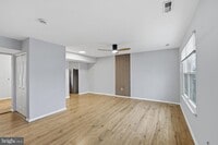 Building Photo - 341 Clarkson St