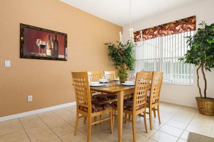 Building Photo - 459 Birkdale St