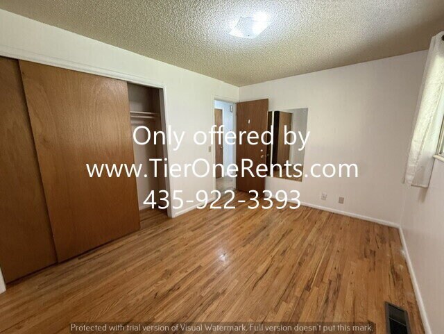 Building Photo - NO DEPOSIT option available for qualified renters