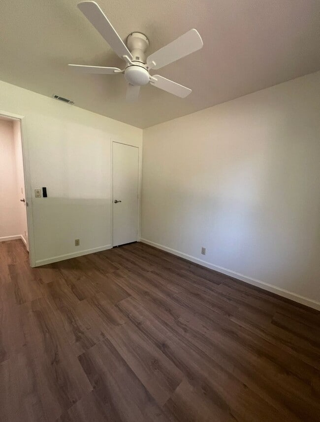 Building Photo - 6956 Meadow Wood Trail