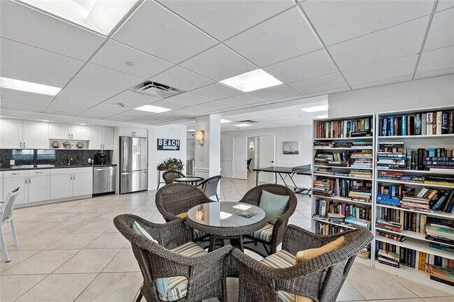 Building Photo - 1500 S Ocean Blvd