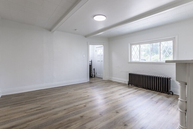 Building Photo - 626 Excelsior St