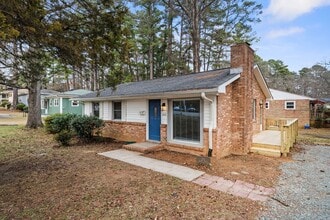 Building Photo - Beautiful Barnes Street Rental Ready early July!