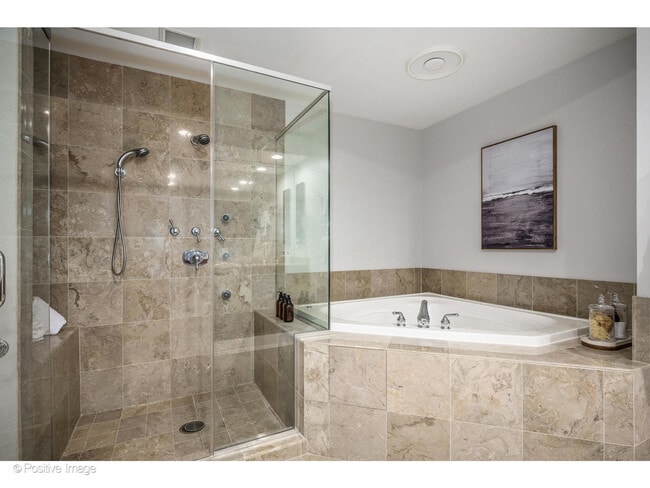 Building Photo - 415 E North Water St