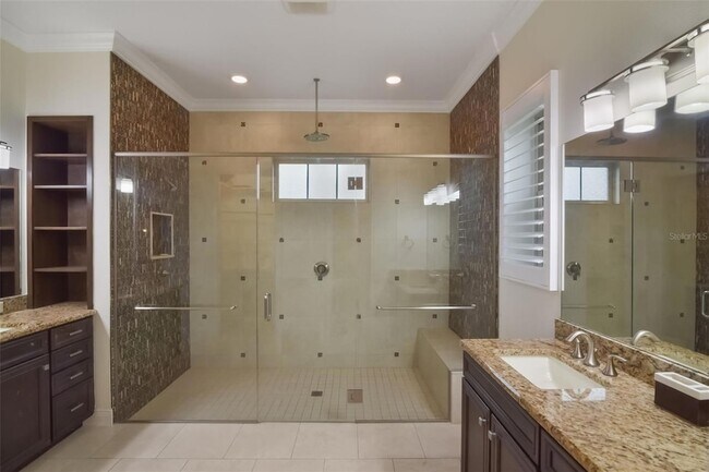 Building Photo - 5800 Marleon Dr