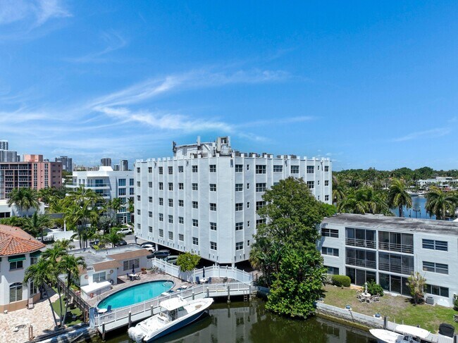 Building Photo - 1770 E Las Olas Blvd
