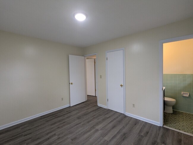 Building Photo - 68 Womack Ave