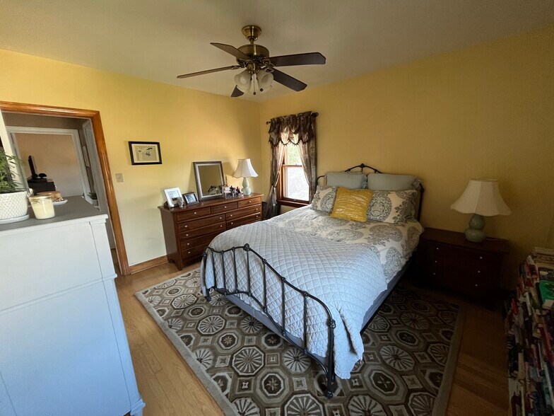 Bedroom 1 - 3508 S Pine Ave