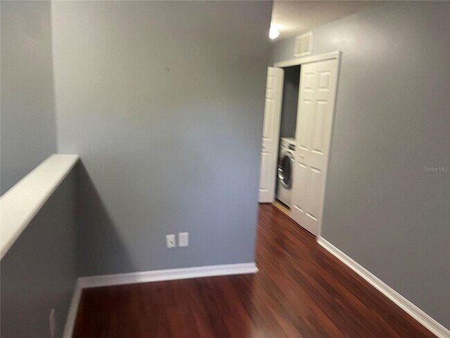 Building Photo - Beautiful Townhouse located in Crowntree L...
