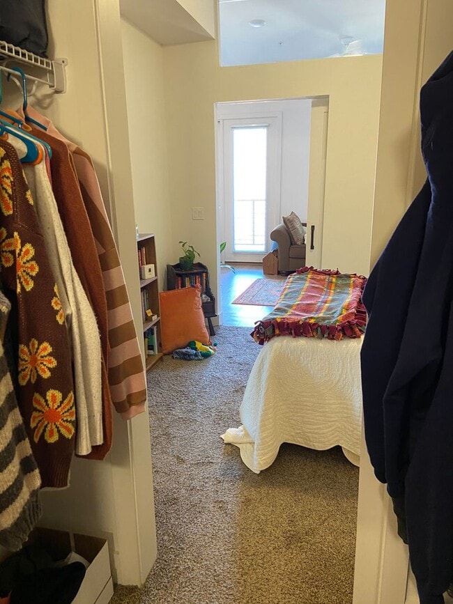 Interior Photo - 134 - 217 S Neil